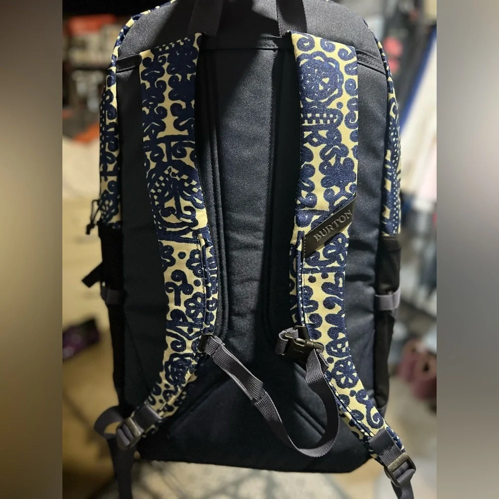 Burton Navy and Cream durable travelers Backpack
